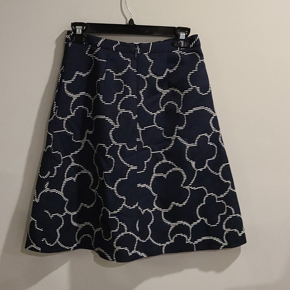 Pink Tartan Navy and White pattern skirt w/pockets - Picture 3 of 8